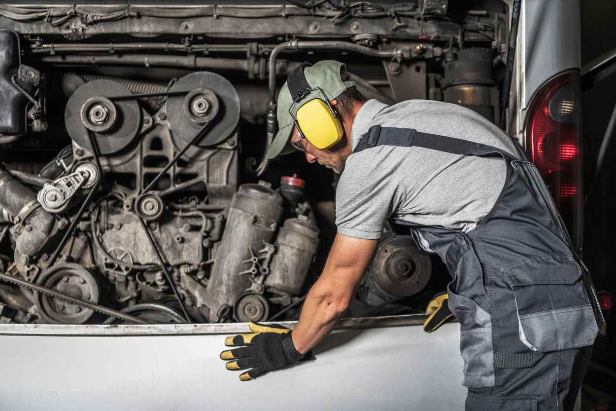 Maintenance poids lourds_La Réunion Atelier maintenance poids lourds à La Réunion